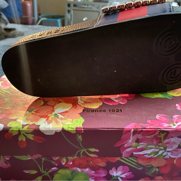 WOMENS CRYSTAL-EMBELLISHED WEB SLIDES - Picture 5 of 6